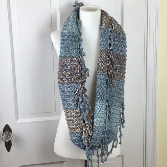 Chunky Knit Alpaca Infinity Scarf Fringe Boho - Picture 2 of 5